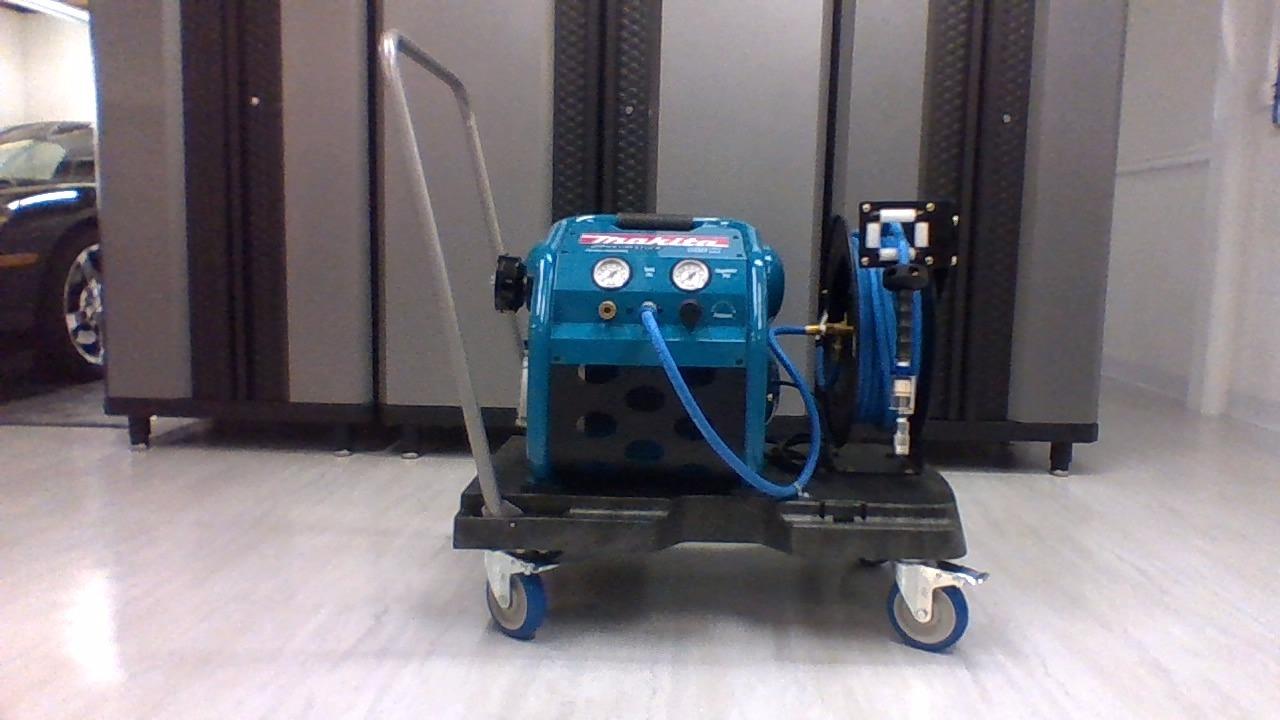 Makita MAC2400 2.5 HP* Big Bore Air Compressor customer photo 2
