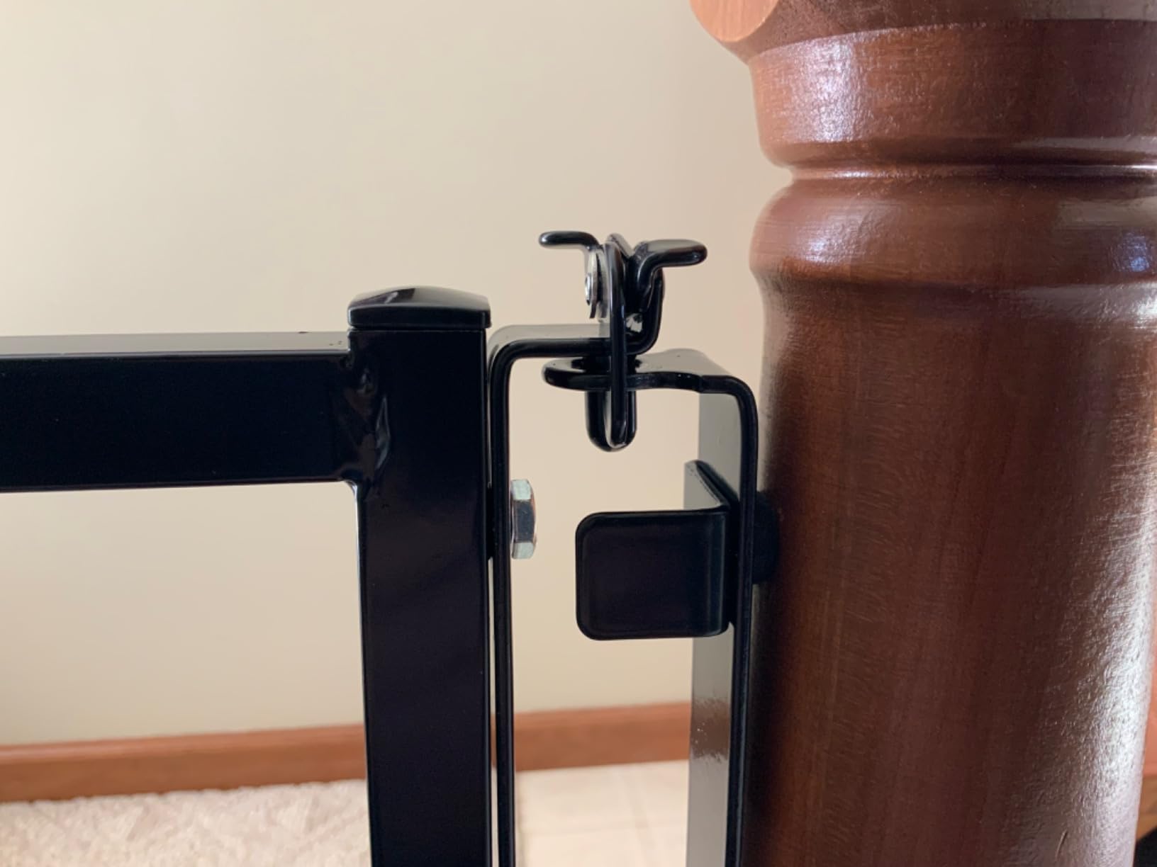 Cardinal Gates SS30 Stairway Special Baby Gate for Top of Stairs - Adjustable Indoor Dog Gate - Aluminum Metal Safety Gate for Kids & Pets - 27 to 42.5 Inches Wide - White customer photo 2