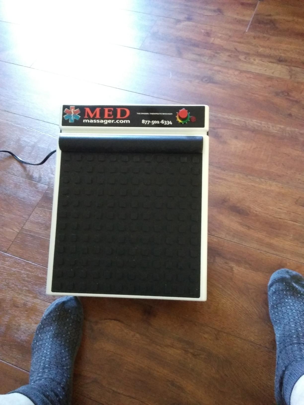 MedMassager Foot Massager Plus, Deep Tissue, Dual Speed, Portable, MMF07 customer photo 2