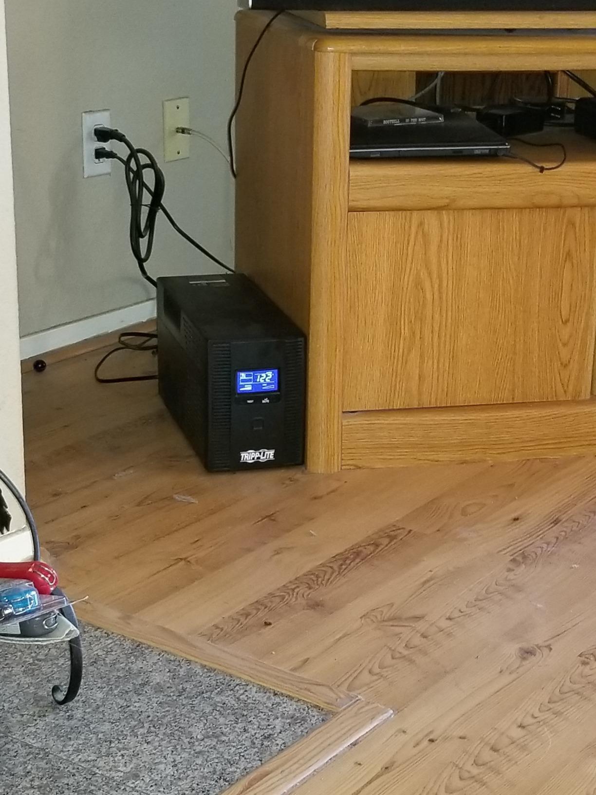 Eaton Tripp Lite SMART1500LCDT 1500VA UPS 900W 10 Outlets AVR | Line-Interactive Battery Backup Surge Protector with LCD customer photo 2