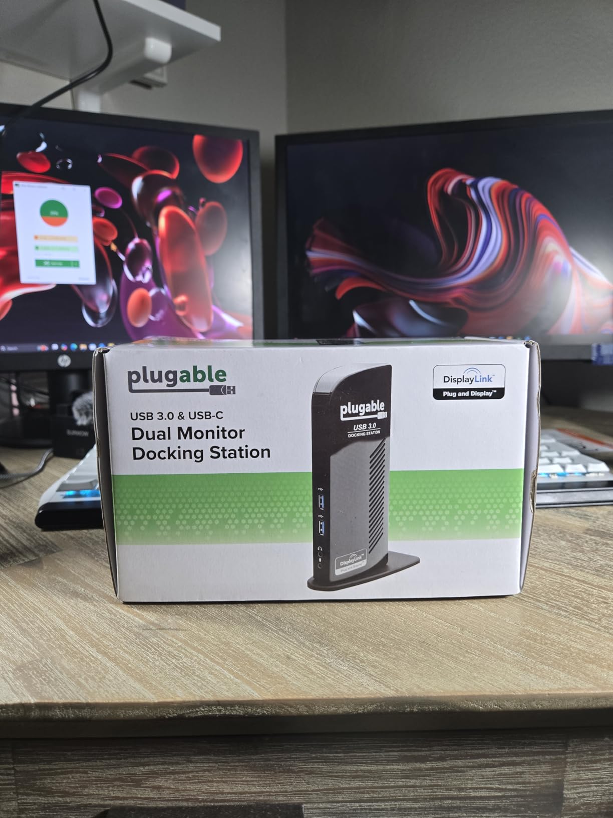 Plugable Universal Laptop Docking Station Dual HDMI Monitor for Windows and Mac (Driver Required), USB 3.0 or USB-C, 2X HDMI, Gigabit Ethernet, Audio, 6 USB Ports (UD-3900) customer photo 1