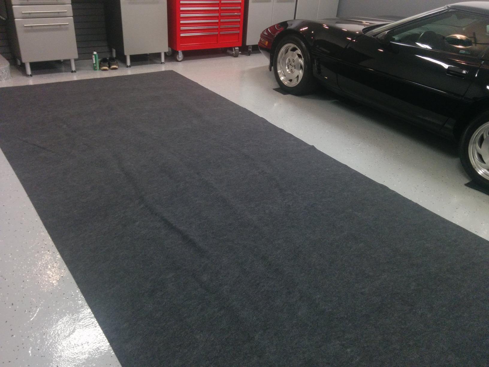 Armor All Garage Floor Mat 17' x 7'4