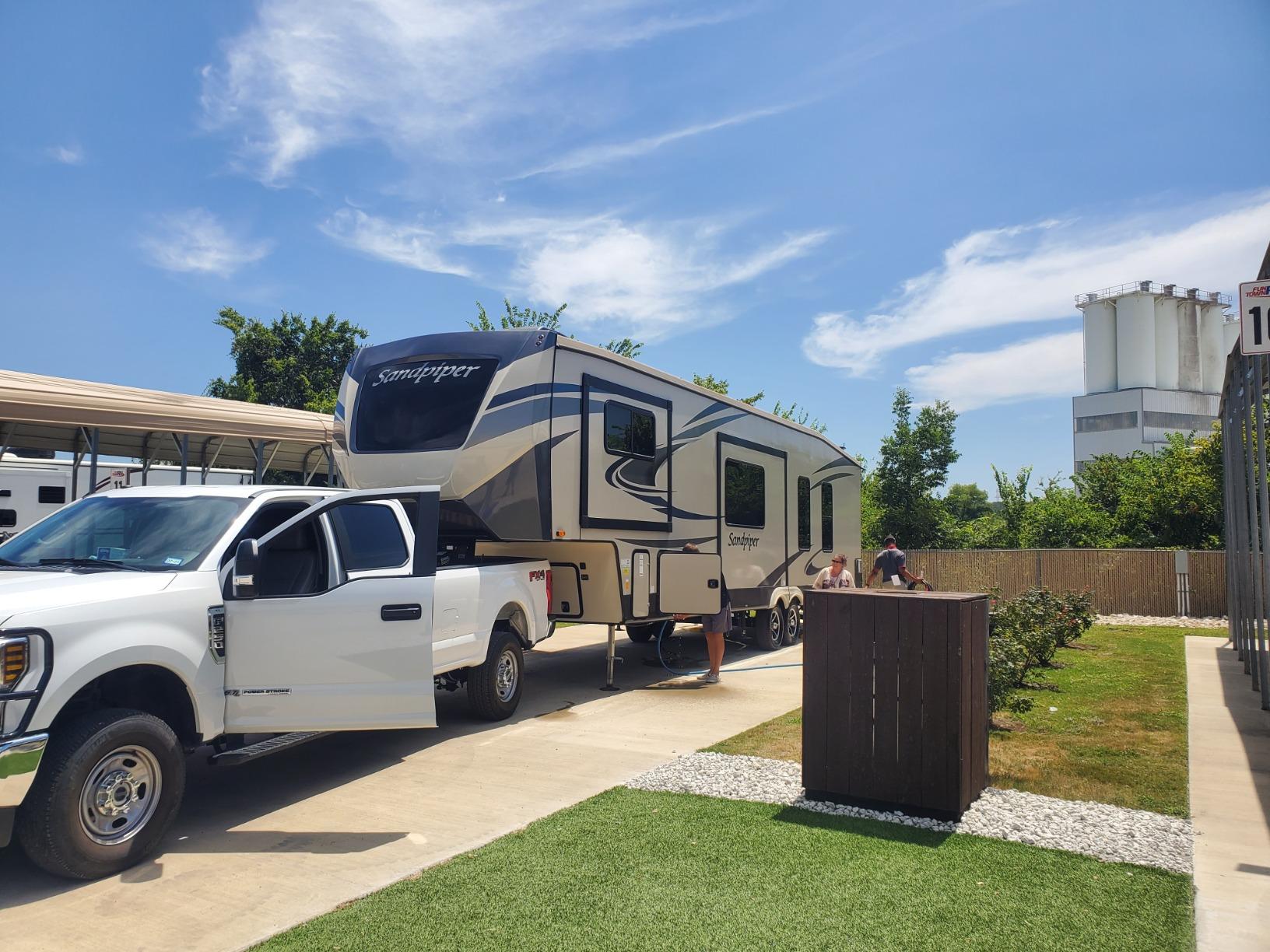 B&W Trailer Hitches Companion Fifth Wheel Hitch - RVK3500 customer photo 1