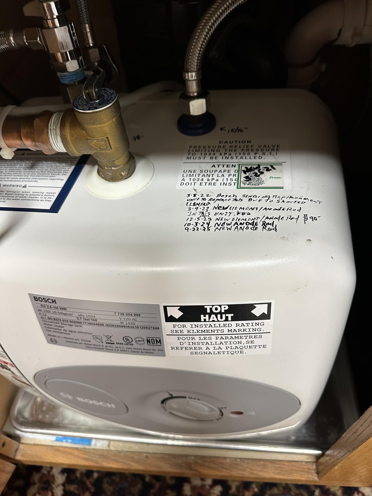 BOSCH Electric Mini-Tank Water Heater Tronic 3000 T 2.5-Gallon (ES2.5) - Eliminate Time for Hot Water - Shelf, Wall or Floor Mounted customer photo 1