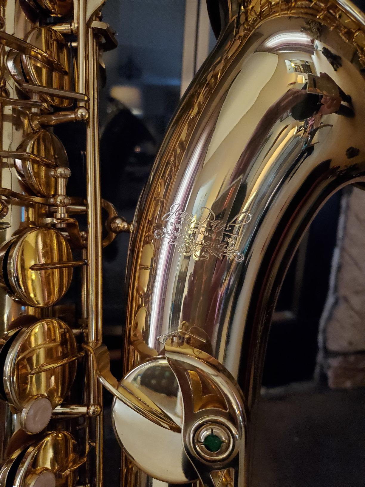 Jean Paul Student Tenor Saxophone TS-400 - Golden Brass Lacquered customer photo 2