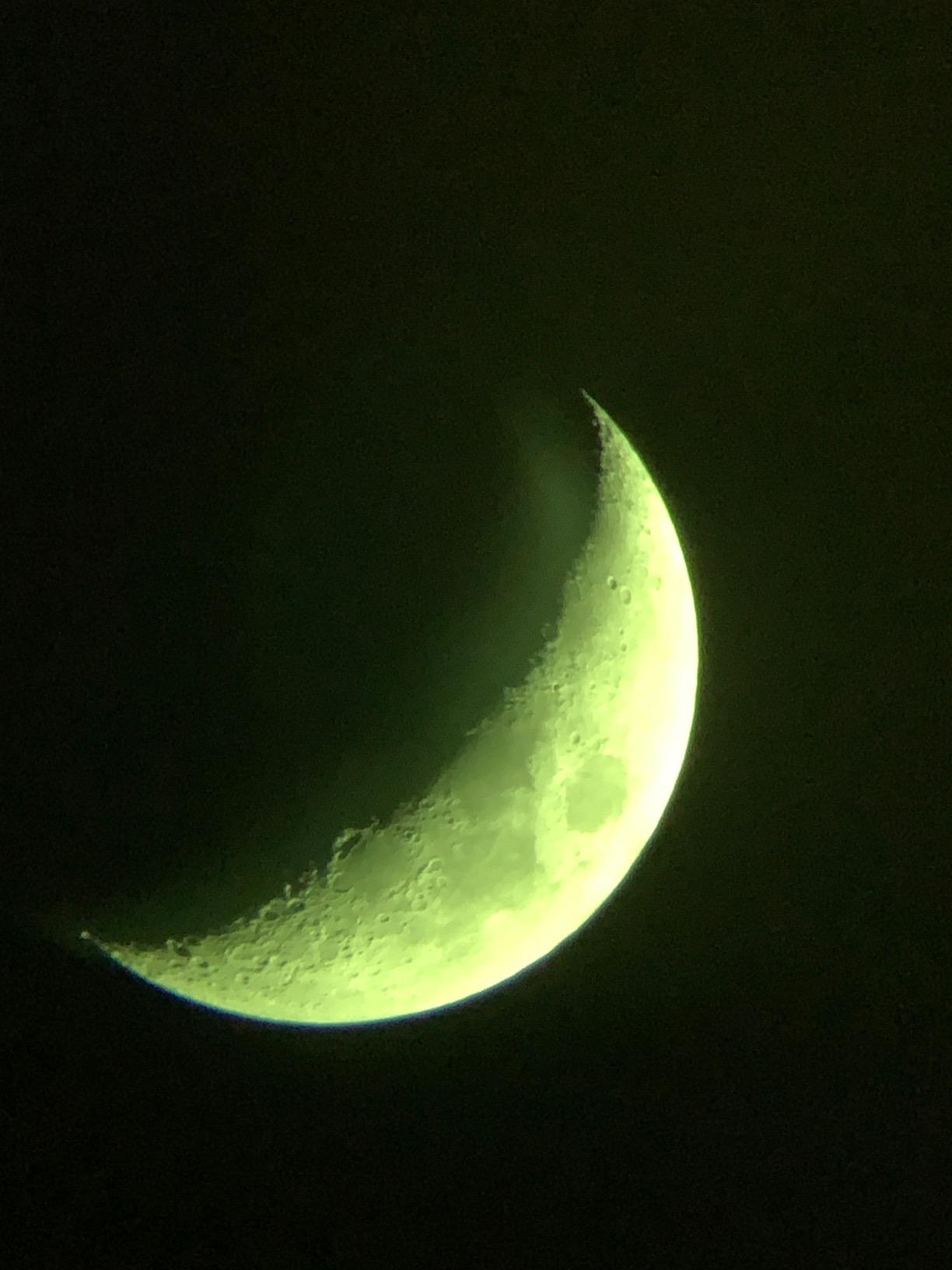 Celestron Inspire 100AZ Beginner Refractor Telescope with Phone Adapter customer photo 2