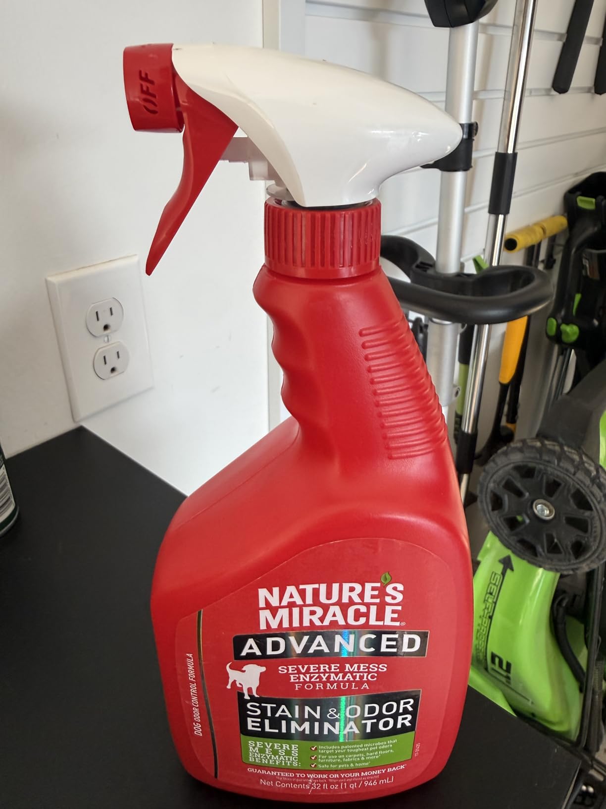 Nature’s Miracle Advanced Dog Stain & Odor Eliminator, Severe Mess, 32 oz customer photo 2