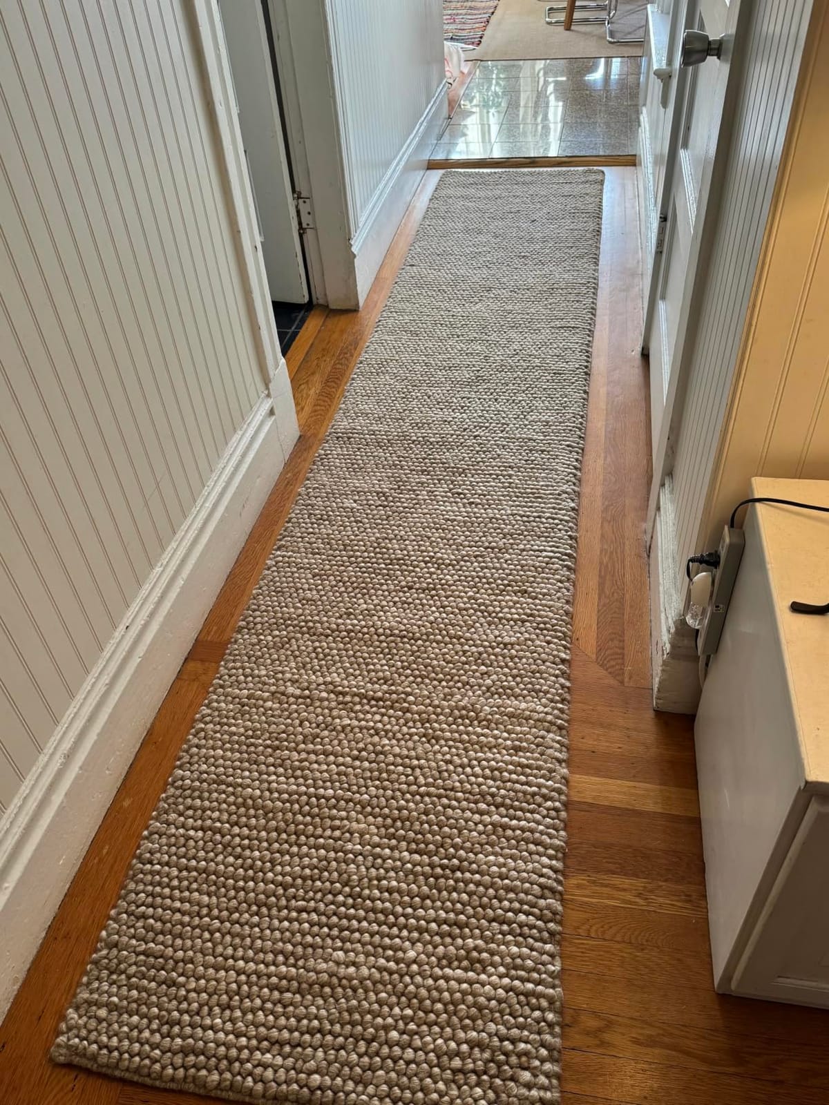 SAFAVIEH Area Rug 6x9 - Natura Collection - Ivory, Handmade Wool Blend, Textured Design, Ideal for Living Room, Bedroom, Dining Space (NAT620A) customer photo 2