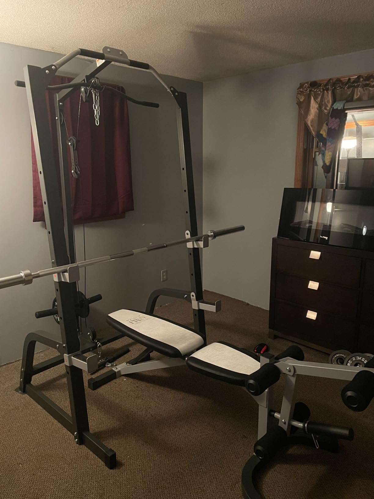 Marcy Pro Deluxe Cage System with Weightlifting Bench All-in-One Home Gym Equipment PM-5108 customer photo 1