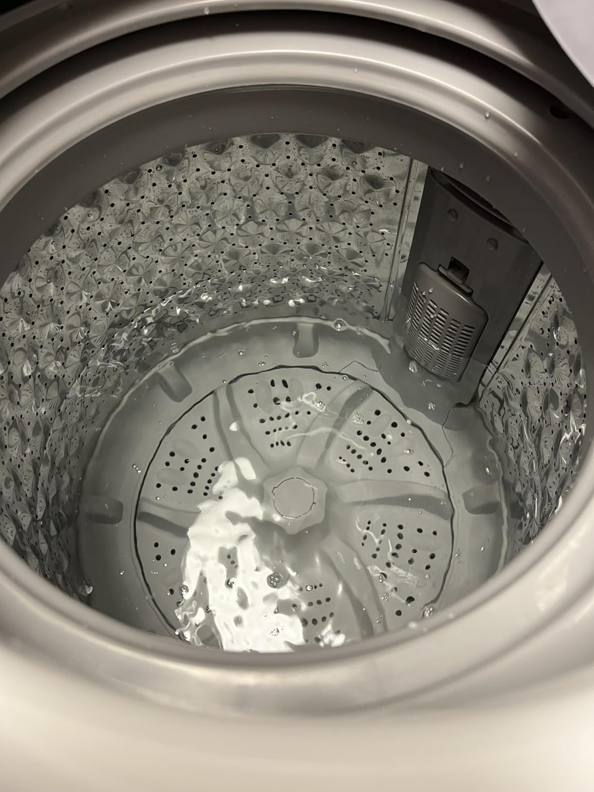 BLACK+DECKER 0.9 Cu. Ft. Portable Washer, 6.6 lb. Capacity, BPWM09W, White customer photo 1
