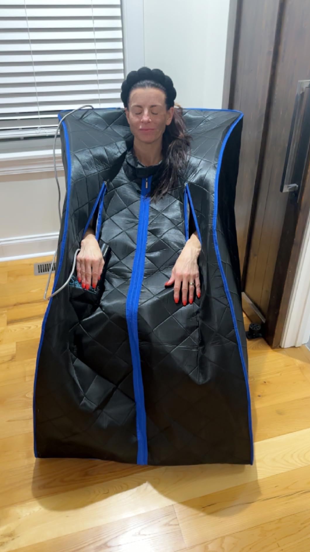 SereneLife Portable Sauna Box for Home, Infrared Sauna Tent with Heated Foot Pad and Folding Chair, Remote Control In-Home Spa, 38