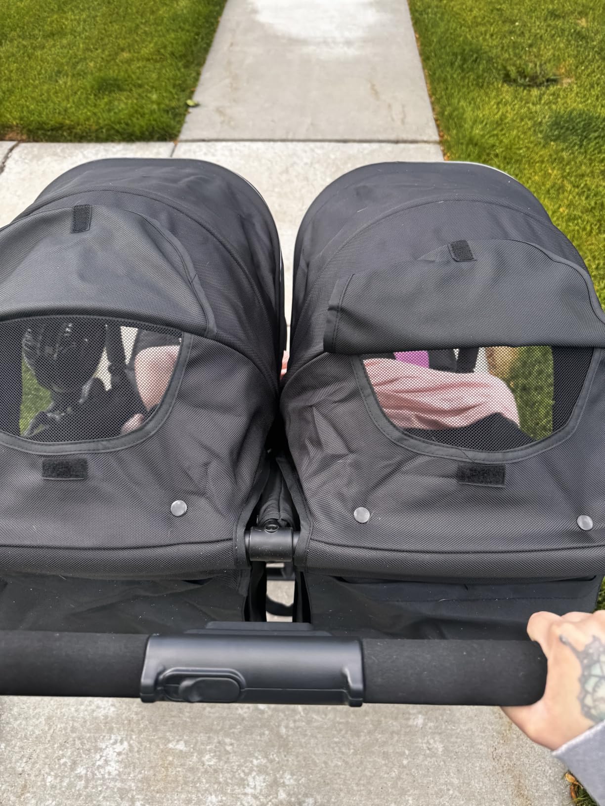 Jeep Destination Ultralight Side x Side Double Stroller, Midnight customer photo 2