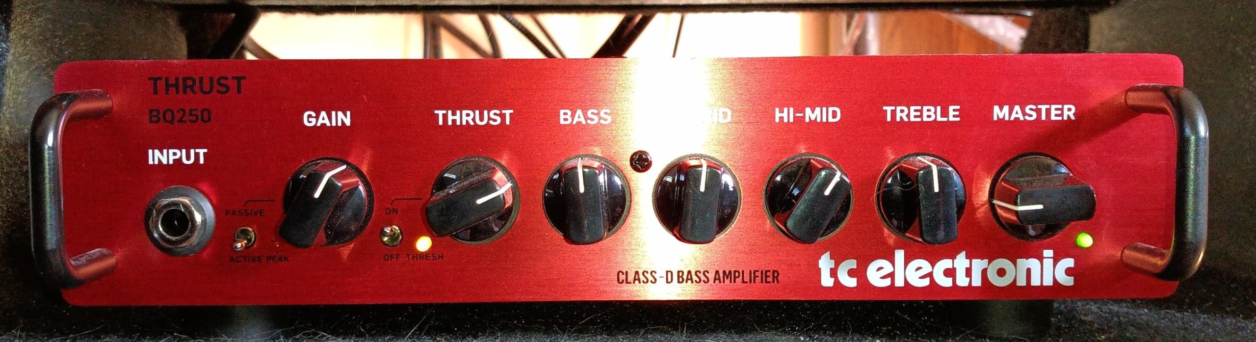 TC Electronic THRUST BQ250 250 Watt Portable Bass Head with Mosfet Preamp and Thrust Compressor customer photo 2
