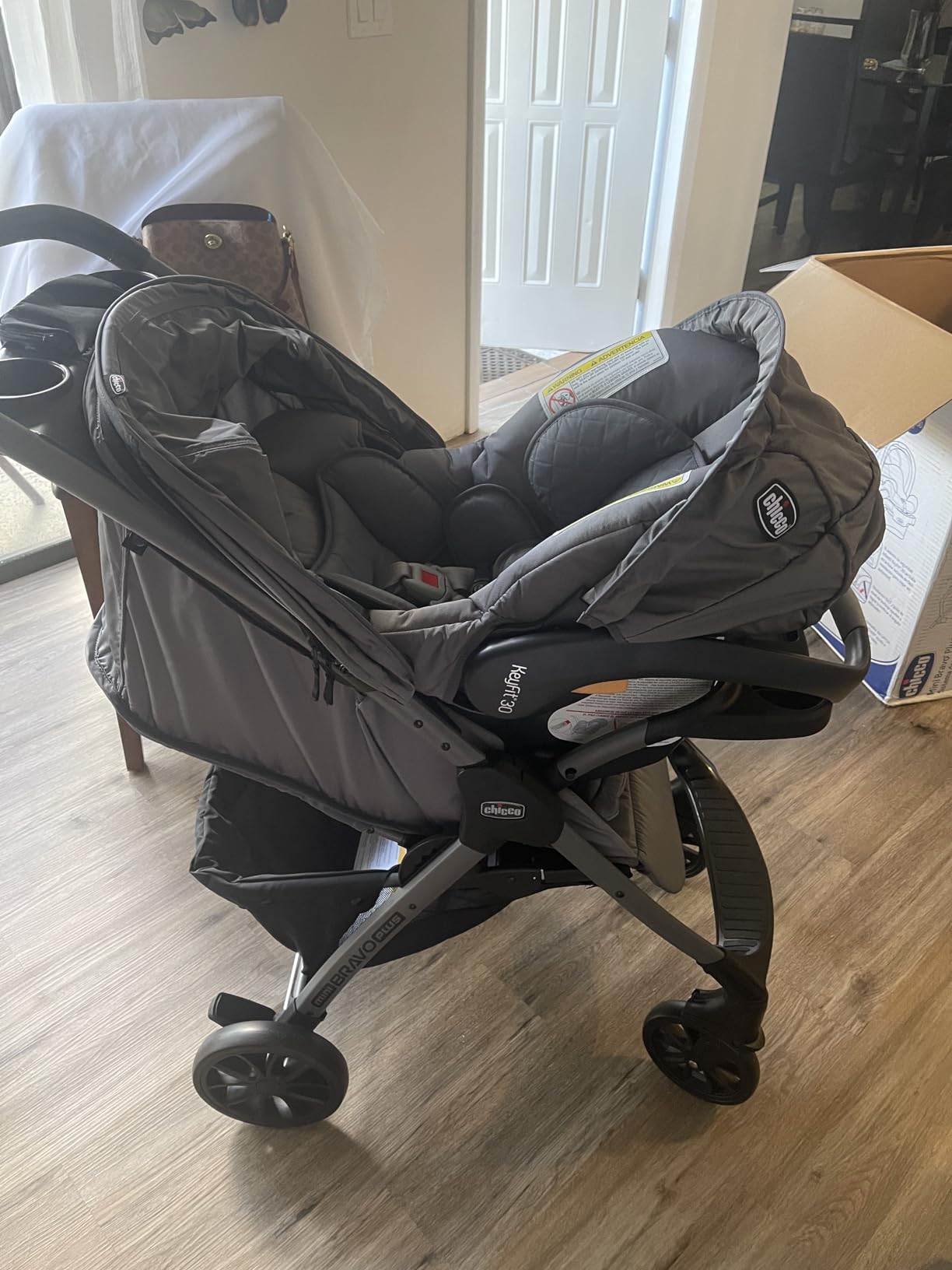 Chicco Mini Bravo Plus Travel System, Mini Bravo Plus Stroller with KeyFit 30 Infant Car Seat and Base, Slate/Grey customer photo 2