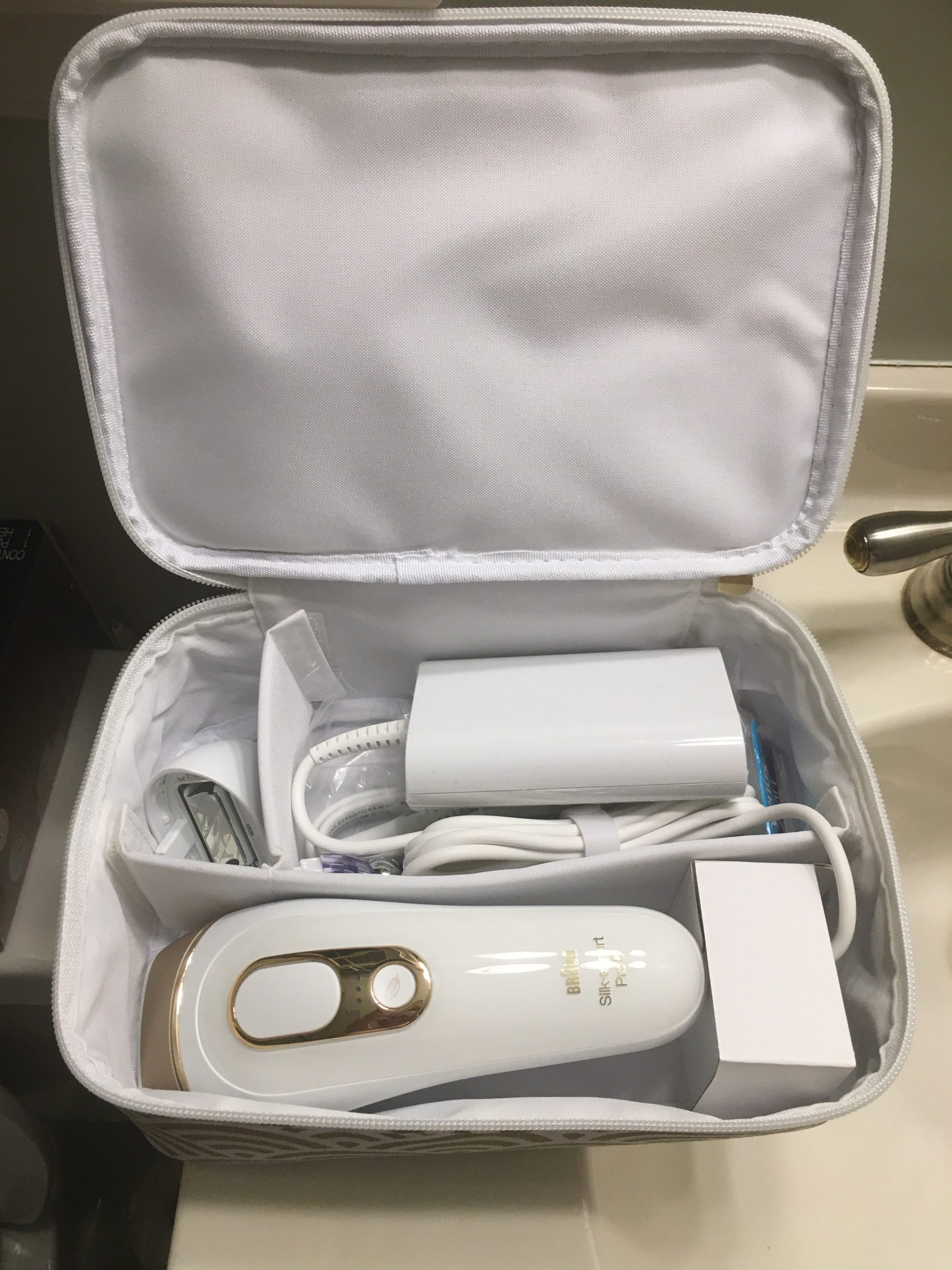 Braun IPL, Silk·Expert Pro 5, IPL Hair Removal for Women and Men, Permanent Laser Hair Reduction At-Home, 2 Heads, Pouch, IPL5137 customer photo 2