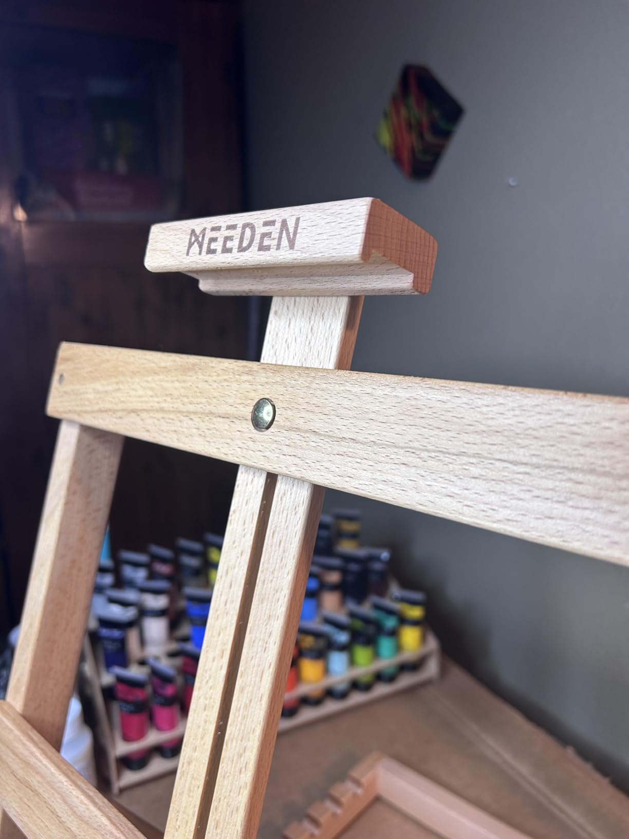 MEEDEN Heavy-Duty Tabletop Studio H-Frame Wooden Easel - Solid Beech Wood Adjustable Artists Desktop Wood Easel Table for Artist, Beginners & Teens - Holds Canvas Art up to 23