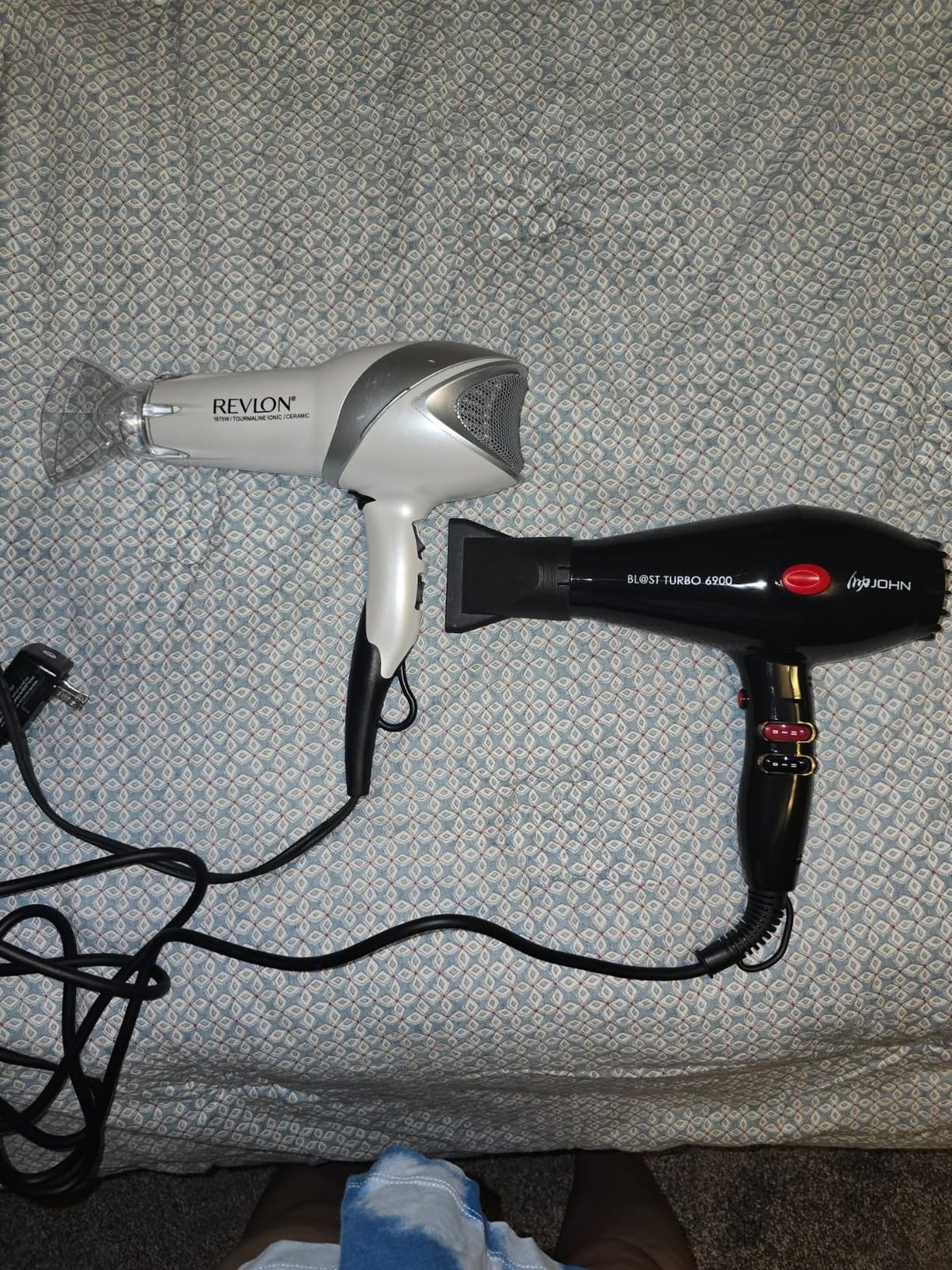 JOHN Hair Blow Dryer,Professional Salon Ionic 2200W,Blast Turbo 6900,Black | Salon Look Everyday | Fast Drying | More Shiny Less Frizz | 12 Month Warranty customer photo 1