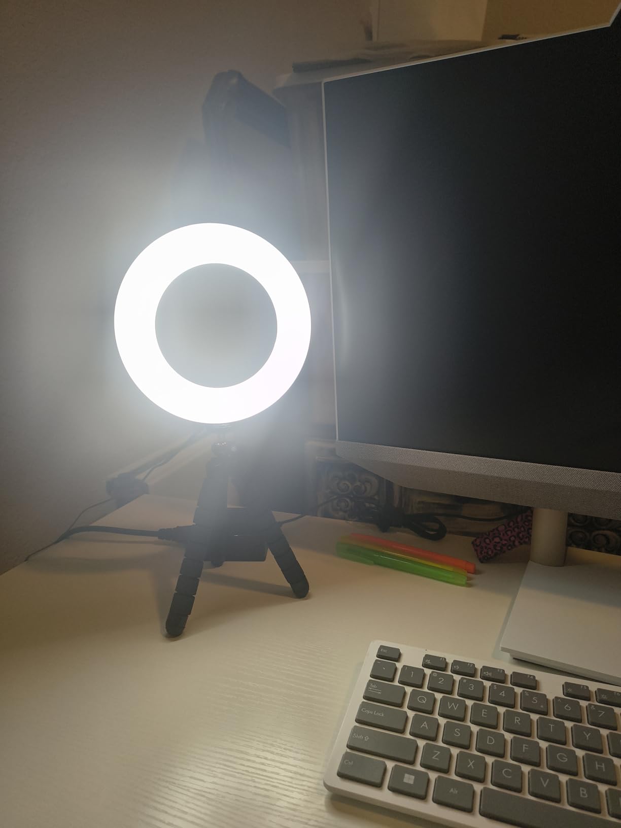Cyezcor Video Conference Lighting Kit, Ring Light for Monitor Clip On customer photo 1