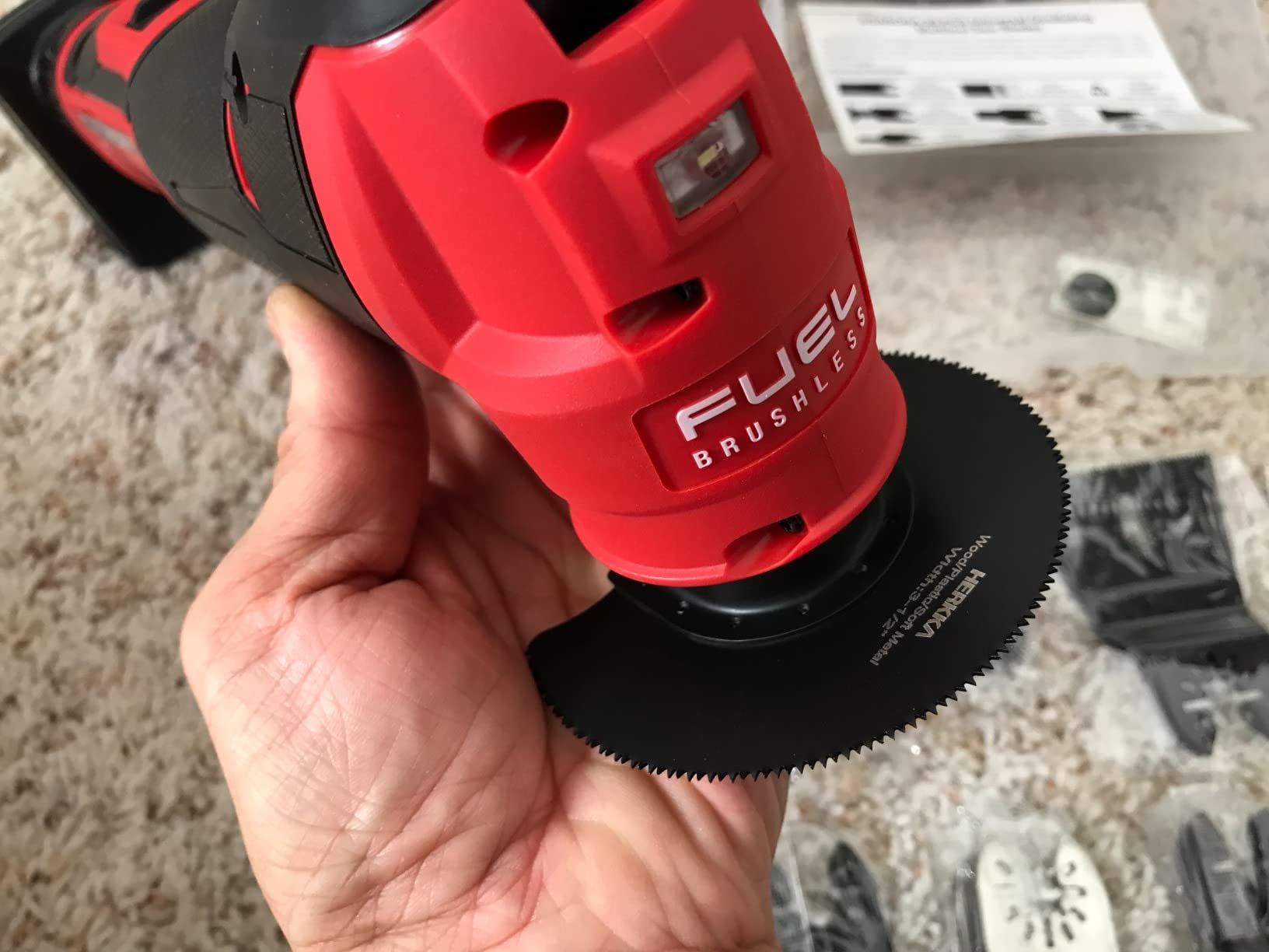 Milwaukee 2526-20 M12 Brushless 12-Volt Lithium-Ion Cordless Oscillating Multi-Tool (Tool-Only) customer photo 2