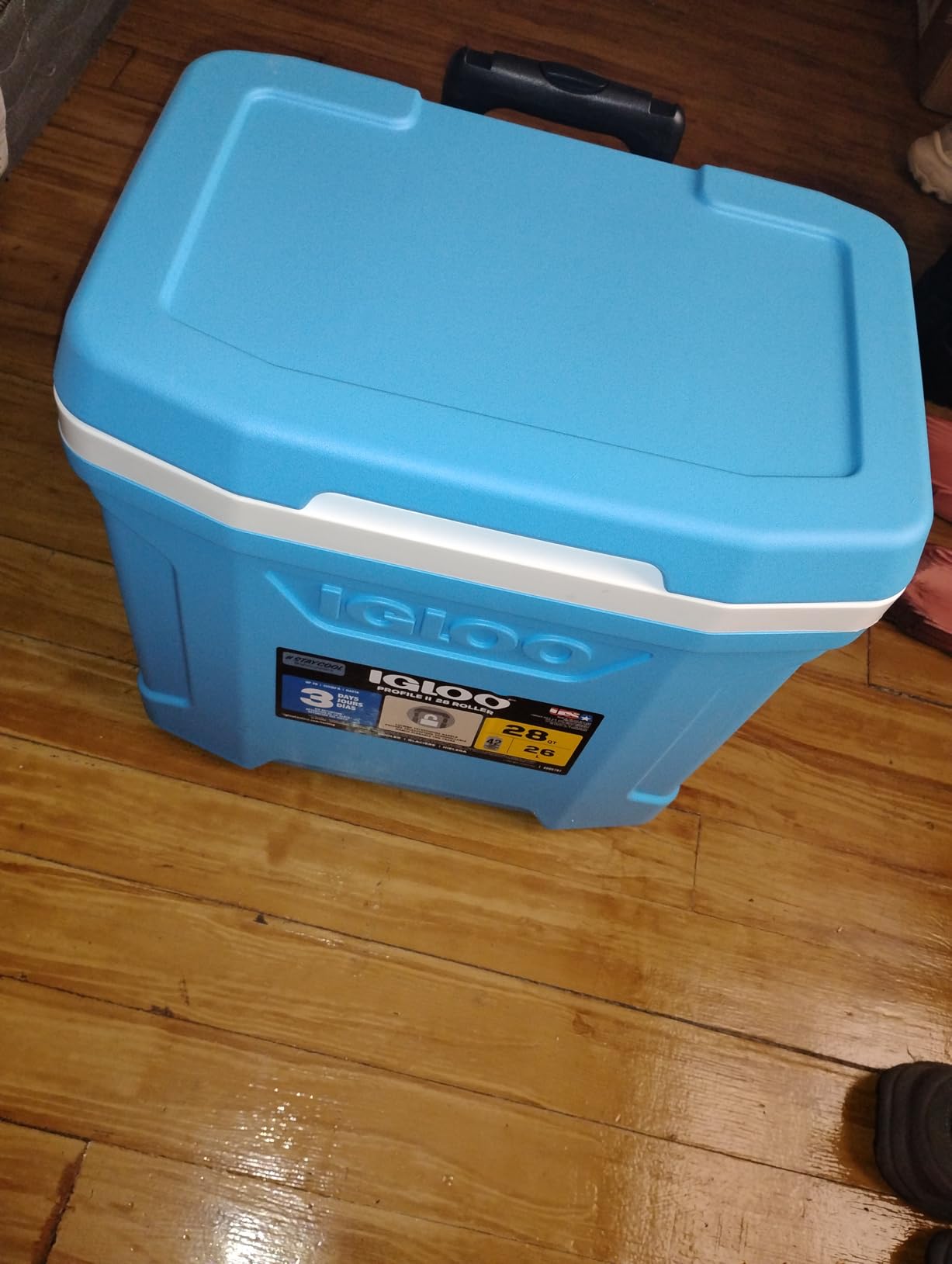 Igloo Hard Coolers | Profile II Series | Insulated Ice Chests | Roller Cooler with Wheels customer photo 1