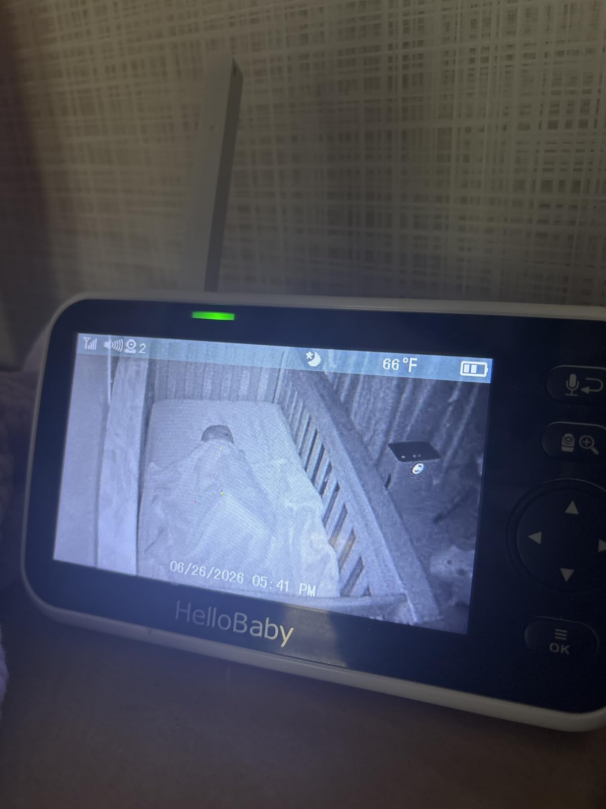 HelloBaby No WiFi Baby Monitor Camera and Audio HB6550, 5