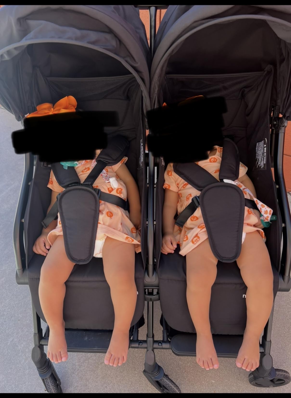 Mompush Lithe Double Stroller for Infant and Toddler, Lightweight Side by Side Twin Stroller, Only 25 lbs, 30-Inch Slim Fit Through Doorways, One-Step Fold, Independent Recline, UPF 50+ Canopy customer photo 2
