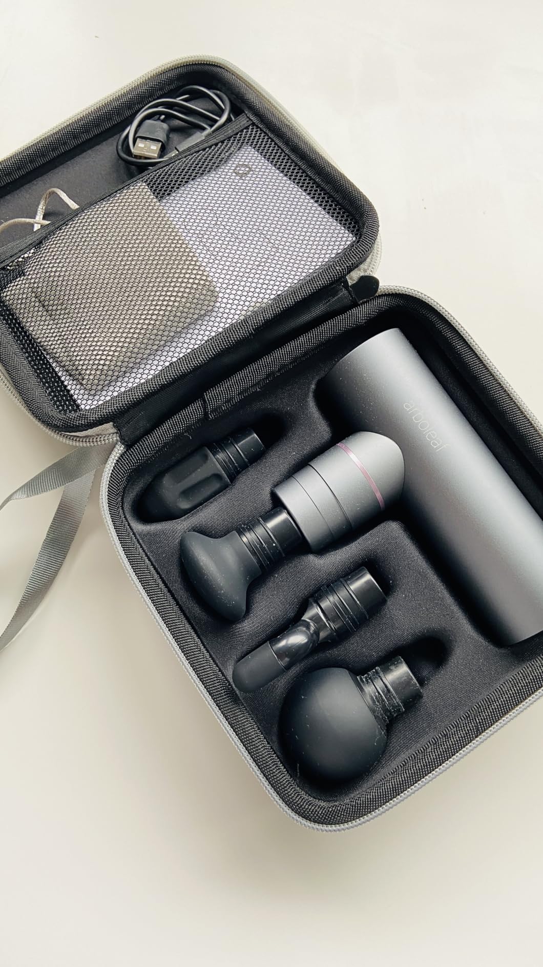 arboleaf Mini Massage Gun Deep Tissue, Portable Percussion Muscle Massager | Small Yet Powerful Full-Metal Design with a Quiet Brushless Motor for Deep Muscle Relief customer photo 2
