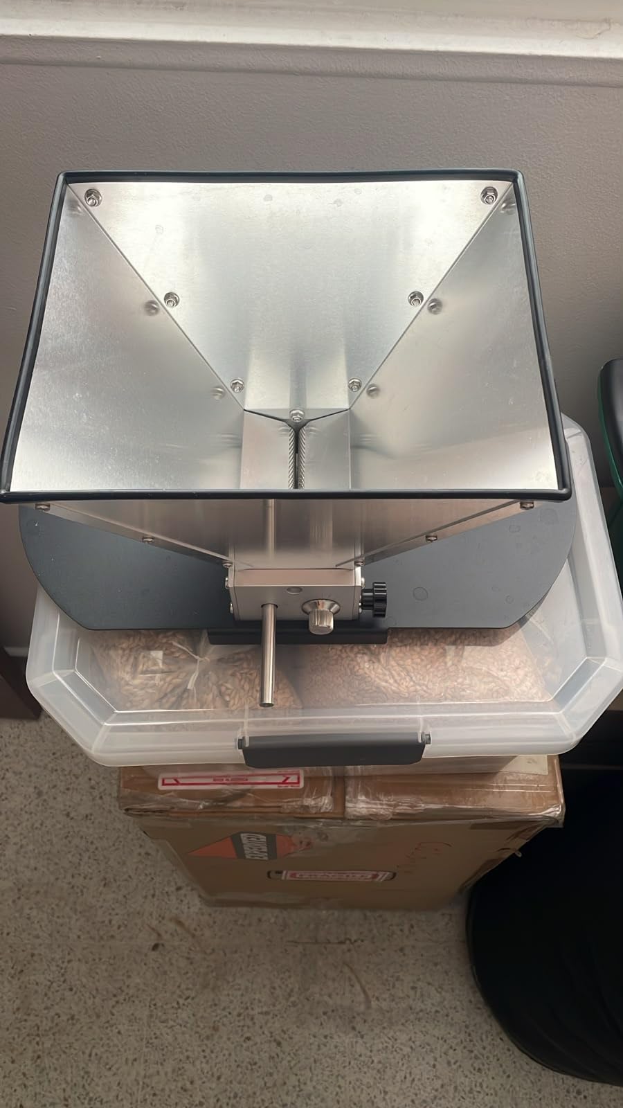 Grain Mill Pro with 3 Rollers 13LB Hopper and Steel Metal Base, Brewing for Grain Malt Barley, Malt Mill for Homebrew Beer, Grain Crusher Grinder, Fit Electric Drill customer photo 2