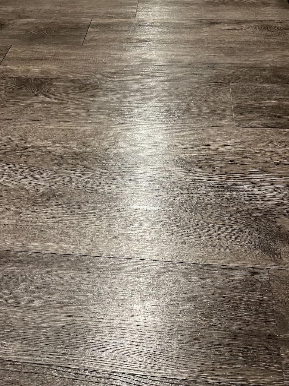 WoldoClean Wood Floor Cleaner for Robot Mops 25.36 fl.oz - pH-Neutral & Streak-Free, Compatible with Roborock, Dreame, Roomba, Tineco customer photo 1