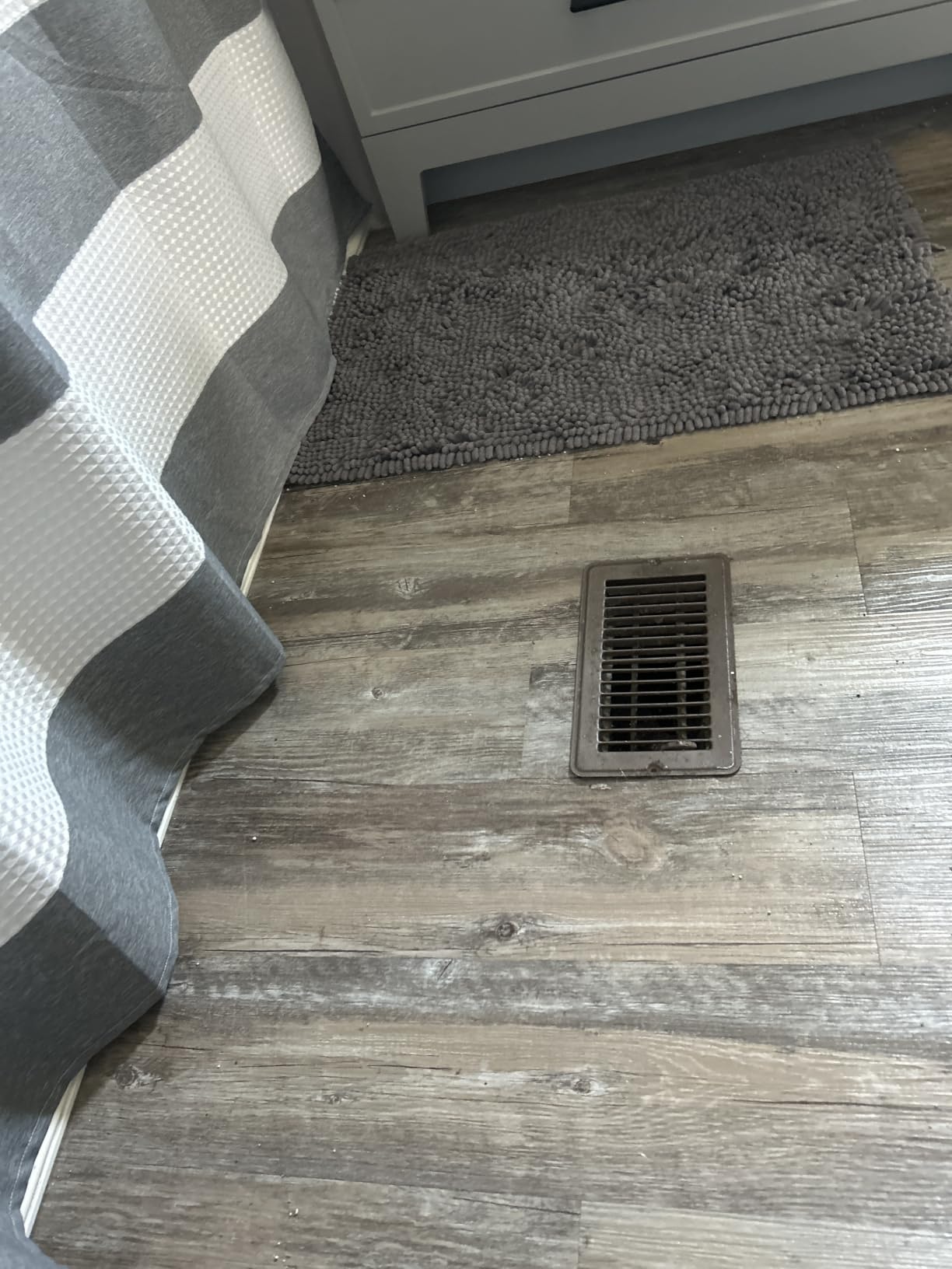 Art3d Wood Texture Peel and Stick Vinyl Floor Planks, 36-Pack, Grey | Cover 54 sq.ft, Waterproof, Self-Adhesive, Scratch Resistant, Premium Vinyl, Ideal for Bedroom, Living Room, Kitchen, RV customer photo 1
