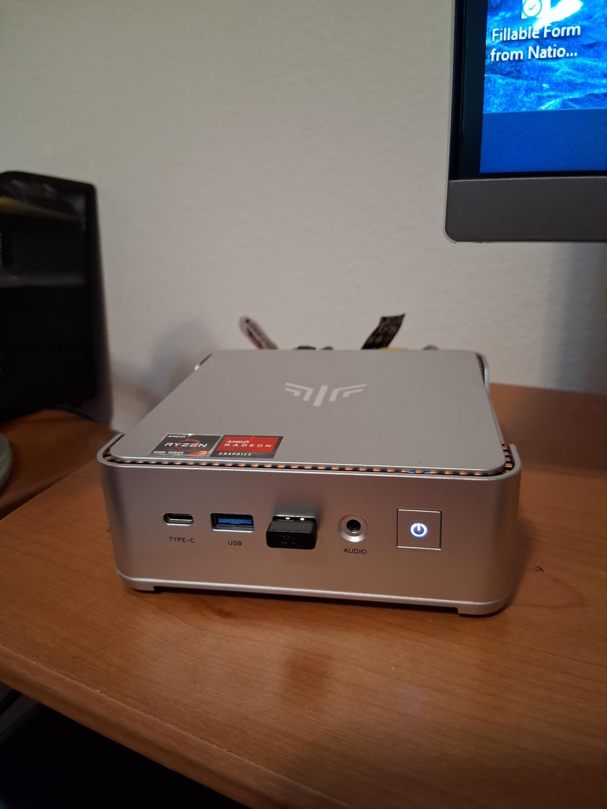 KAMRUI Pinova P2 AMD Ryzen 7330U Mini PC 16GB RAM 256GB SSD, Up to 4.3GHz, 4C/8T, 8MB L3 Smart Cache Mini Computers, Triple 4K Display for Home/Business Mini Desktop Computers customer photo 1