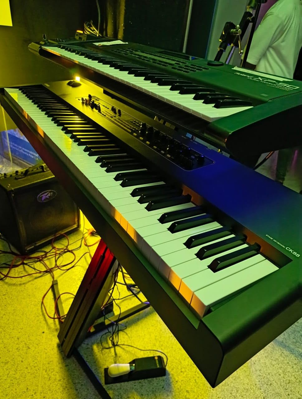 Yamaha CK88 CK Series 88-Key Stage Keyboard with Built-In Speakers, Black customer photo 1