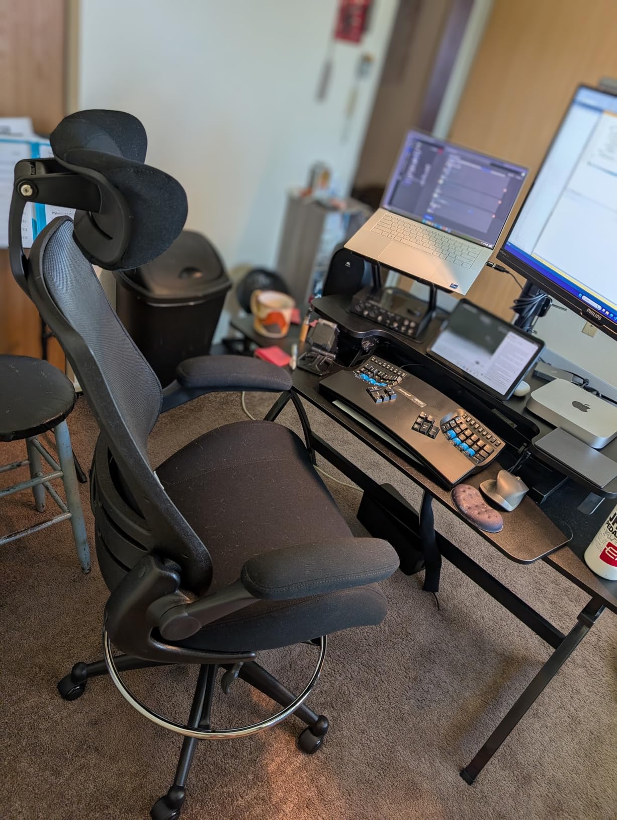 BOLISS Drafting Tall Office Chair 400lbs High Back Standing Desk Chair Comfortable Wide Chair with Flip up Armrests Adjustable Headrest Molded Foam Seat Lumbar Cushion Adjustable Big FootRing customer photo 2