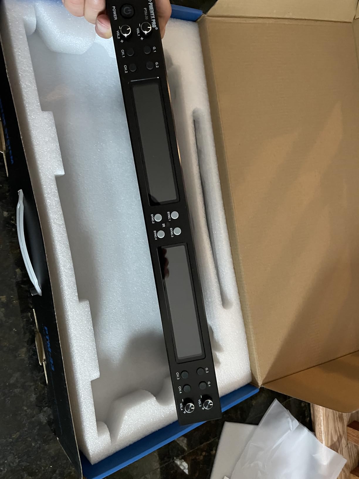 Phenyx Pro 4-Channel UHF Mono Wireless in Ear Monitor System PTM-33-4B customer photo 2