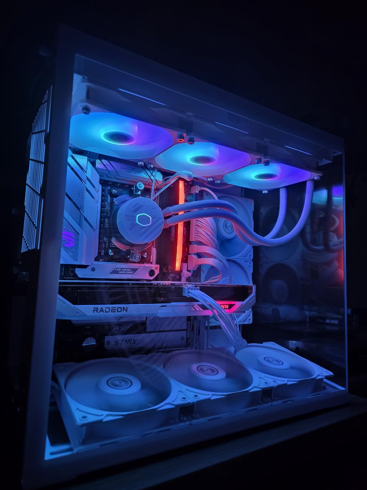 Cooler Master 360L Core AIO CPU Liquid Cooler - 360mm Radiator, 3X ARGB PWM Fans, Patented Gen S Dual-Chamber Pump, Quiet Cooling & Easy Installation, AMD AM5/AM4 & Intel LGA 1851/1700, White customer photo 2