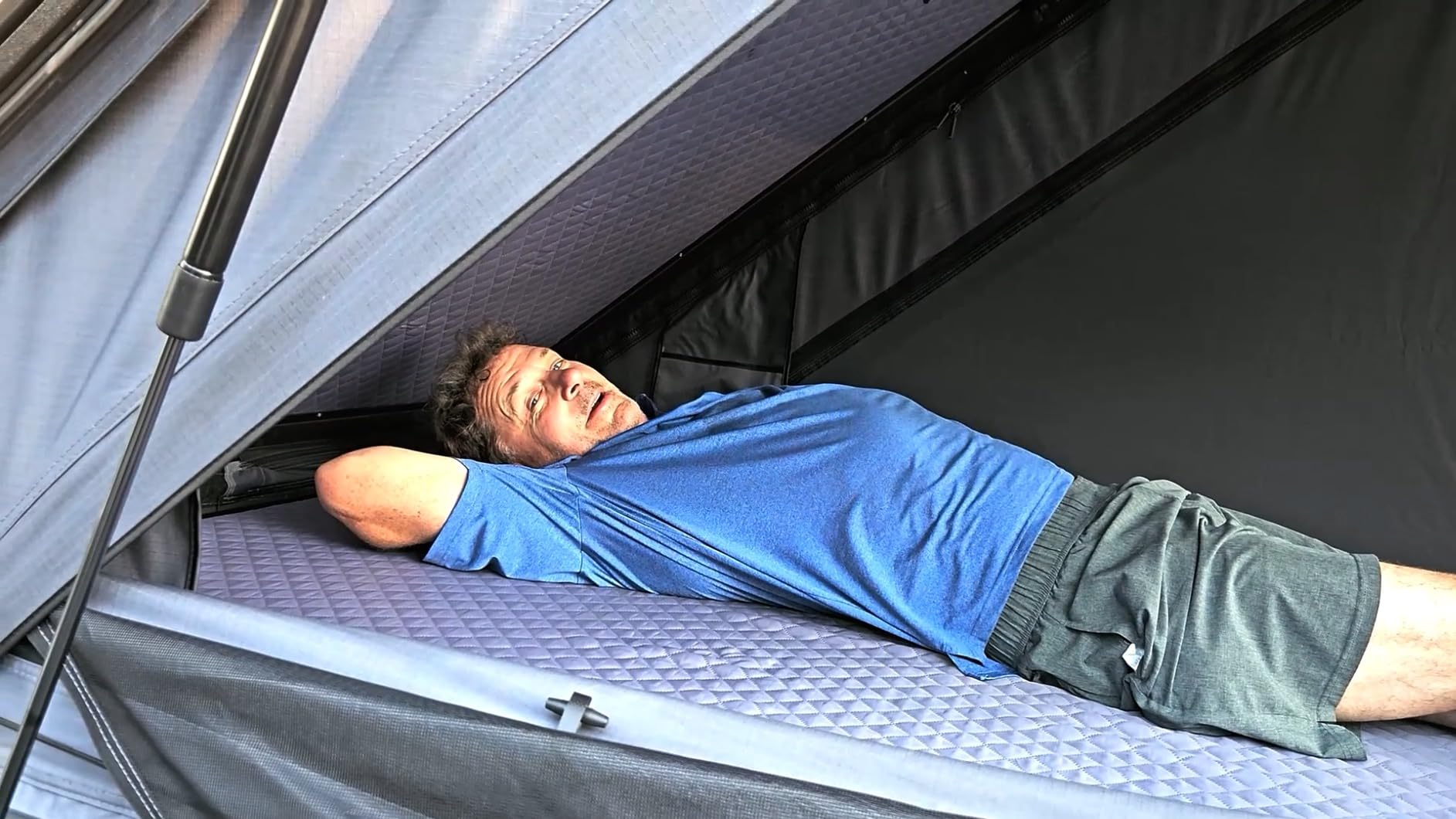 Sanhima Hotham Lite Slimline Hard Shell Rooftop Tent customer photo 2