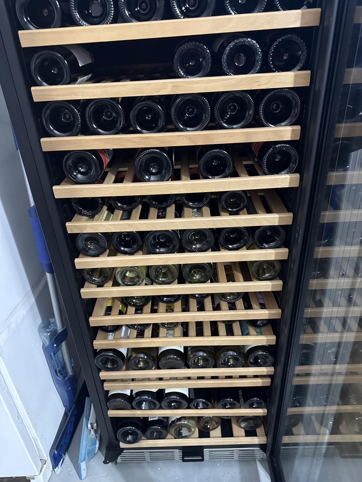 ORYMUSE Dual Zone Wine Fridge Freestanding 175 Bottle, 24 Inch Large Capacity Built-in Wine Cooler Refrigerator with Upgraded Compressor Cooling and Intelligent Temperature Memory customer photo 2