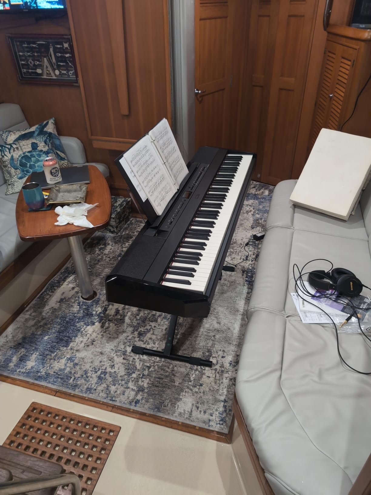 Yamaha P525B 88-Weighted Wooden Key Digital Piano Keyboard, GrandTouch-S Action, Premium Sound customer photo 1