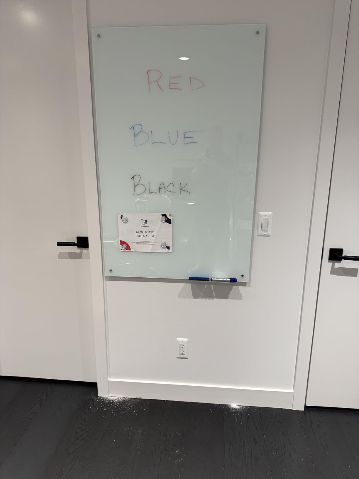 Maxtek Magnetic Glass Whiteboard 48 x 36 in, Frameless Glass Board for Wall | Large Glass Dry Erase Board, Strong Magnetic Surface, Includes Markers, Magnets, and Eraser for Classroom, Home, and Office customer photo 1