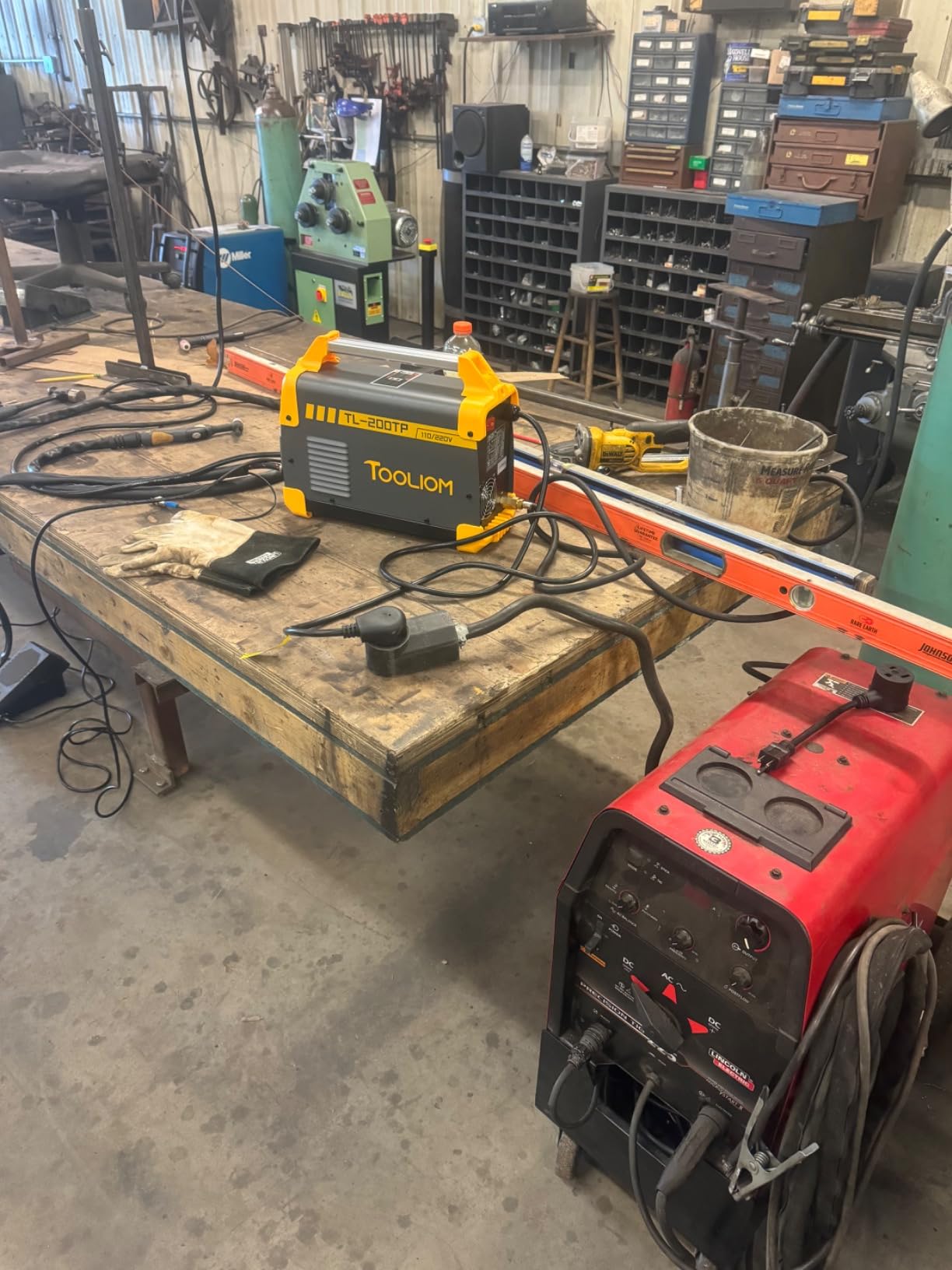 TOOLIOM 200A TIG Welder with Pulse, 4 in 1 Multifunctional TIG Welding Machine DC TIG/Spot TIG/Pulse TIG/Stick 110&220V Dual Voltage with Large Digital Display customer photo 1