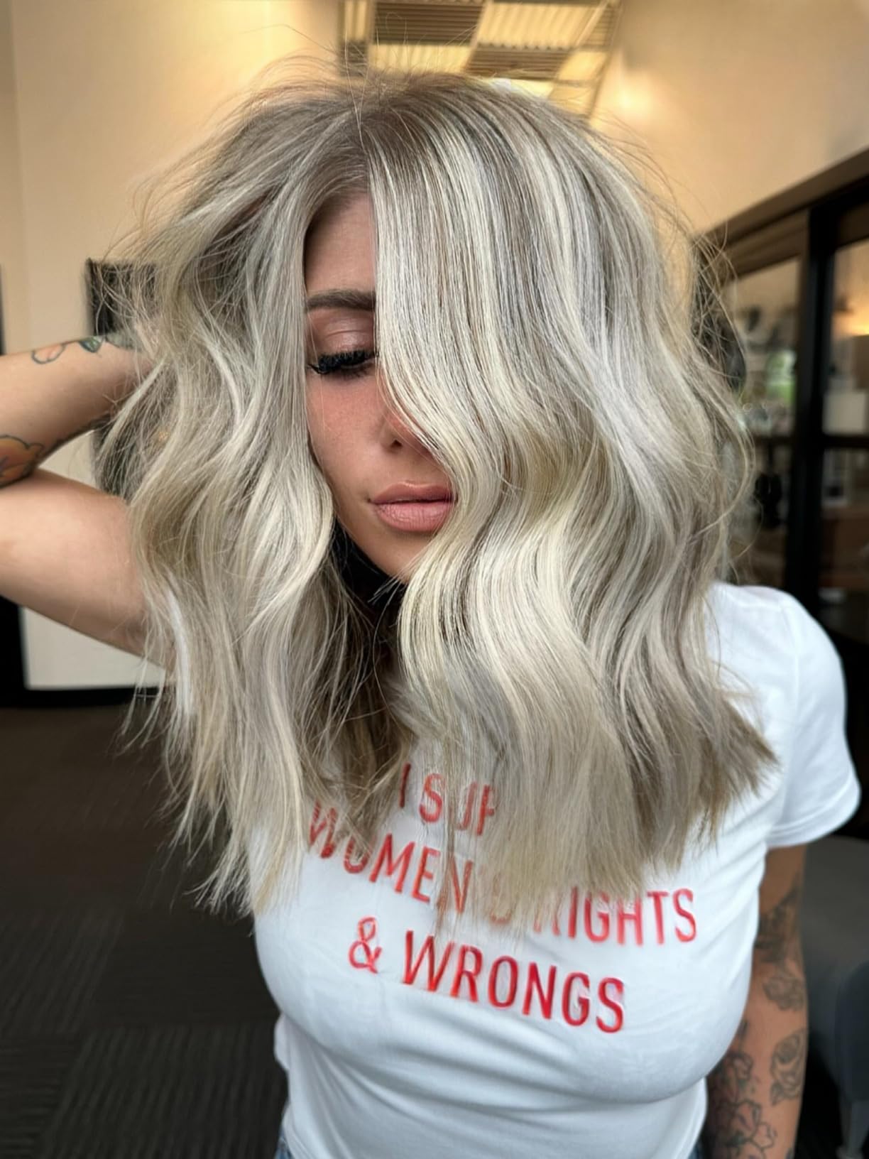 MINT Professional 1 Inch Clamp-Free Ceramic Curling Wand for Long Hair | Extra-long tourmaline ceramic barrel creates polished curls with 4-heater ionic heat, 230-430F control and dual voltage. customer photo 2