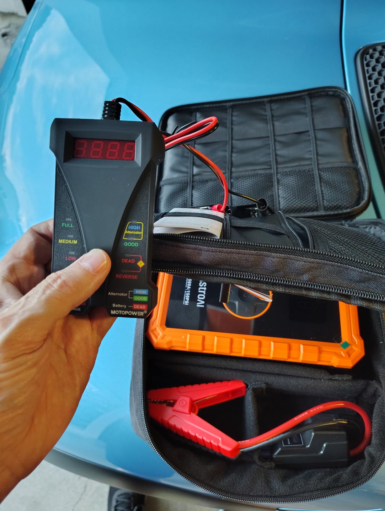 AstroAI S8 Air Jump Starter with Air Compressor, 3000A Peak Car Battery Jump Starter Portable (9.0 Gas/6.5L Diesel) with 150PSI Cordless Auto-Shutoff Tire Inflator, 12V Battery Charger Booster customer photo 2