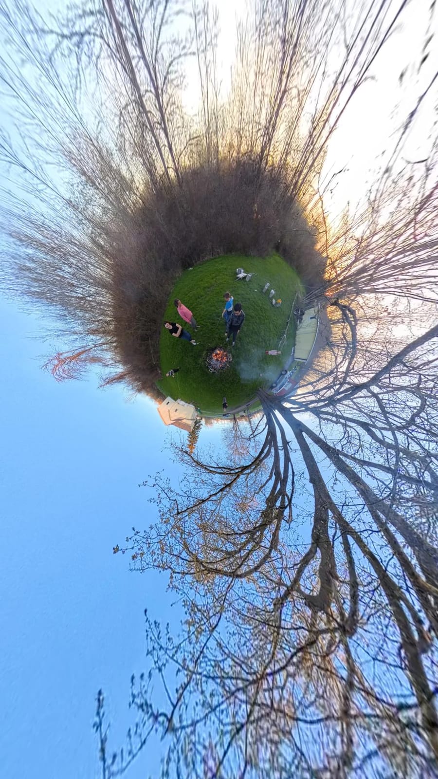 Insta360 X4 Construction Bundle - 360° Camera, 8K30fps HDR Video, 72MP Photo, 11K Timelapses, Supports DroneDeploy, OpenSpace, Cupix, Oculo, WhiteHelmet, Reconstruct, SoftRoid, PlanRadar & More customer photo 2