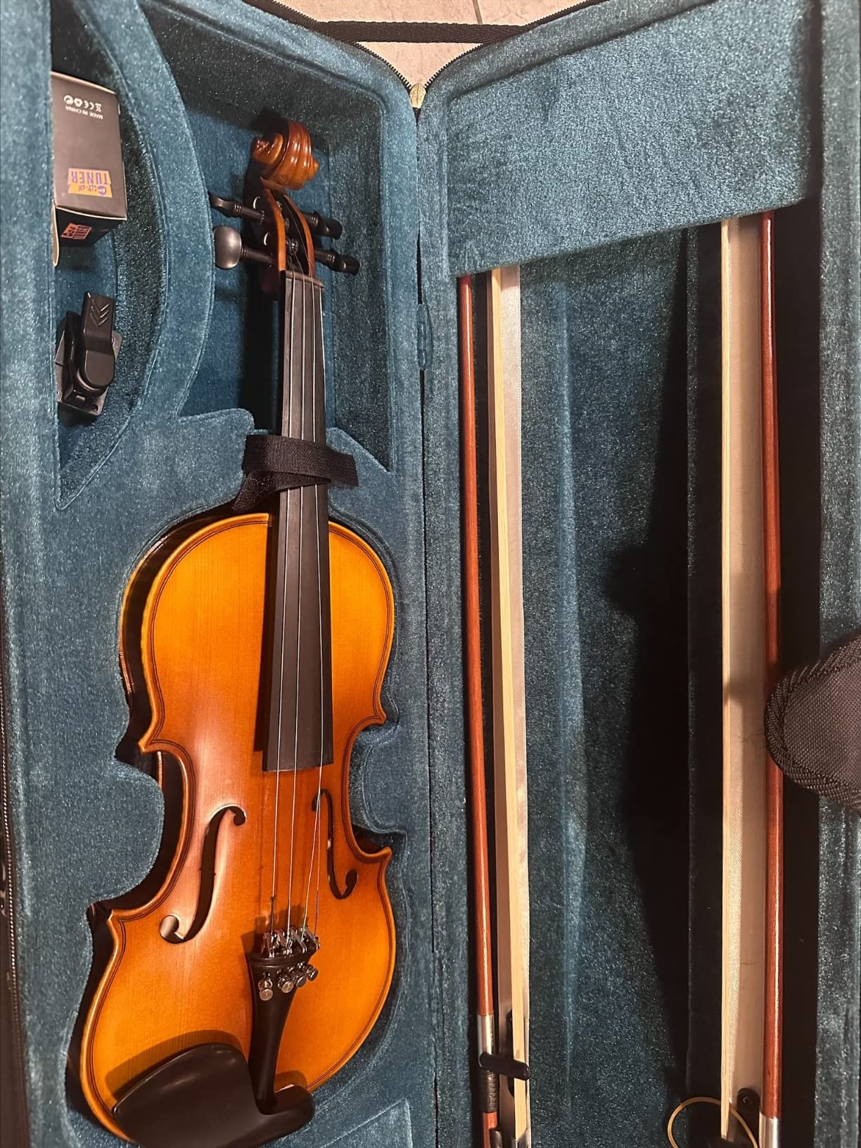Vangoa Violin 4/4 Full Size Set, Varnish Fiddle Solid Wood for Professional Adults Senior Intermediate Beginners Student Starter Acoustic Violins Kit Outfit with Ebony Fitted, Hard Case customer photo 1