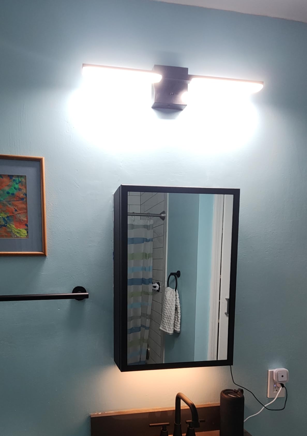 Ensenrior Modern Bathroom Vanity Light 24 inch, Built-in Dimmer, 14W Dimmable 5CCT LED Bath Lights customer photo 2