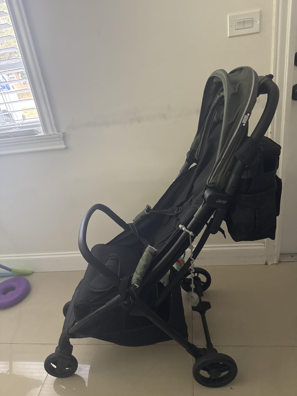 Jeep Altitude Compact Travel Stroller by Delta Children Greenguard Gold, Easy One Hand Fold, Lightweight, Extendable Canopy with Peek-a-Boo Window, Reclining Seat, 4 Wheel Suspension, Olive Green customer photo 2