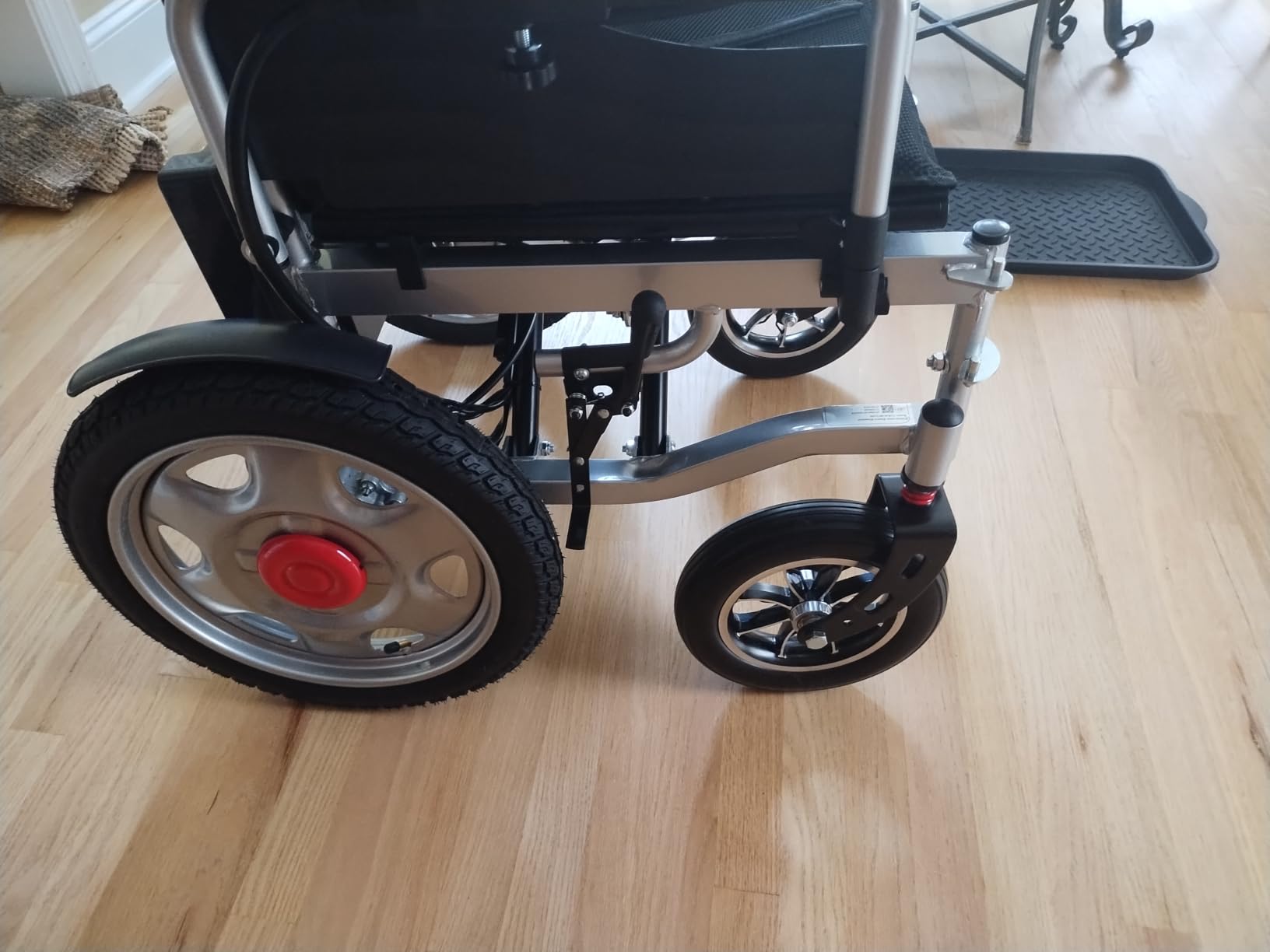 400LB Capacity Heavy-Duty Electric Wheelchair for Adults, Seniors | 20inch Extra Wide Seat, 500W Dual Motors, FSA&HSA Eligible, 15 Miles Long Travel Range, Foldable, All Terrain, Indoor&Outdoor Use customer photo 1