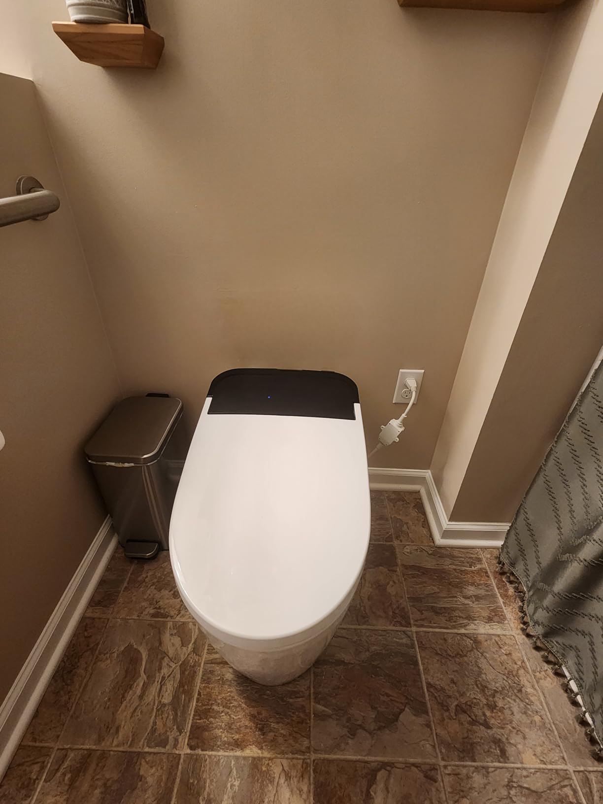 Smart Toilet, One Piece Bidet Toilet for Bathroom with Auto Open & Close Lid and Seat, Warm Water and Dry, Heated Seat, Foot Sensor and Night Light, Auto Flush customer photo 1