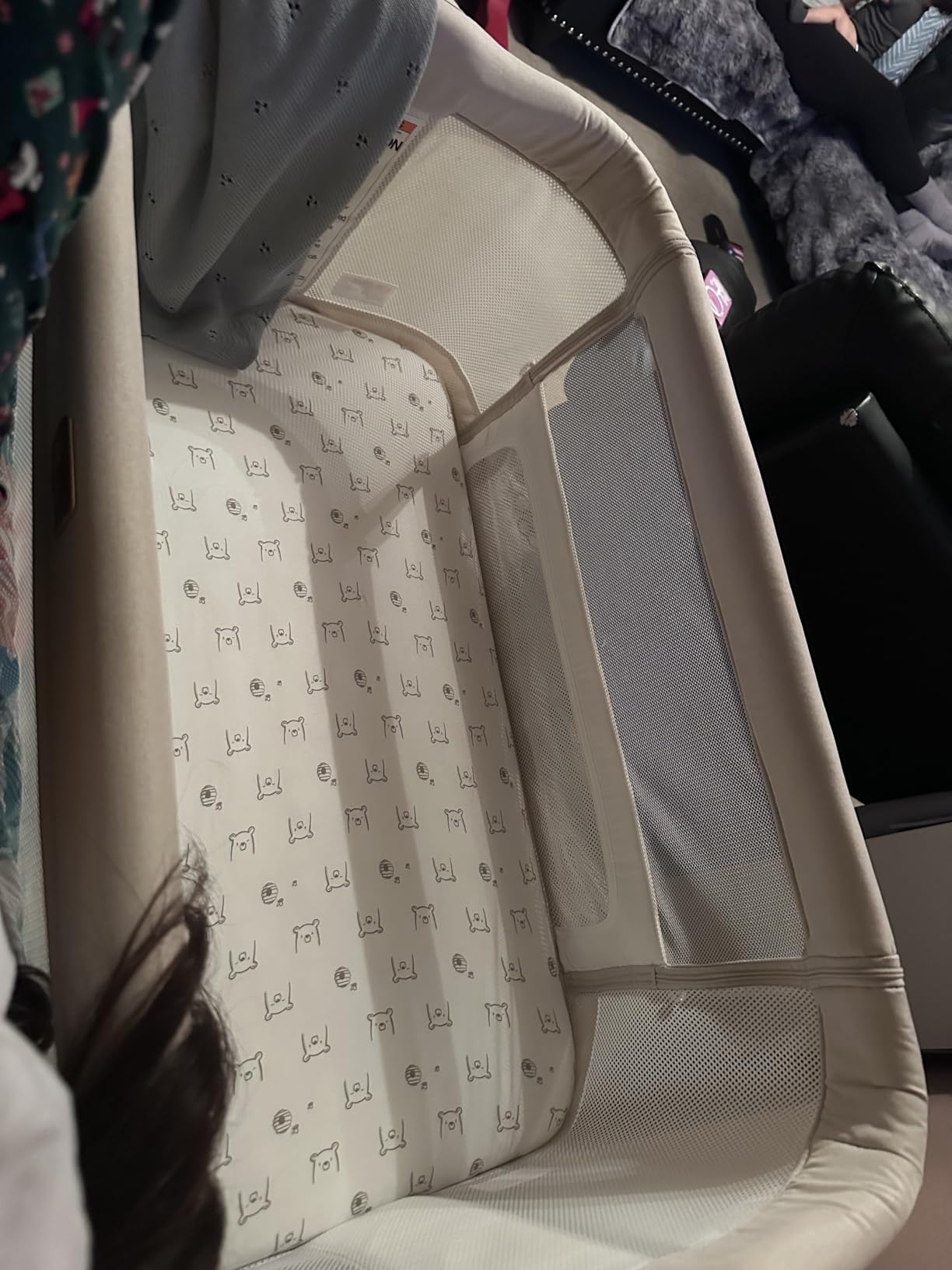 Baby Bassinet Bedside Crib, 3-in-1 Baby Bassinet Bedside Sleeper with Mattress and Soft, Breathable Sheet, Full-Mesh Sides, 6-Height Adjustable, Stable and Secure Crib for Newborns customer photo 2