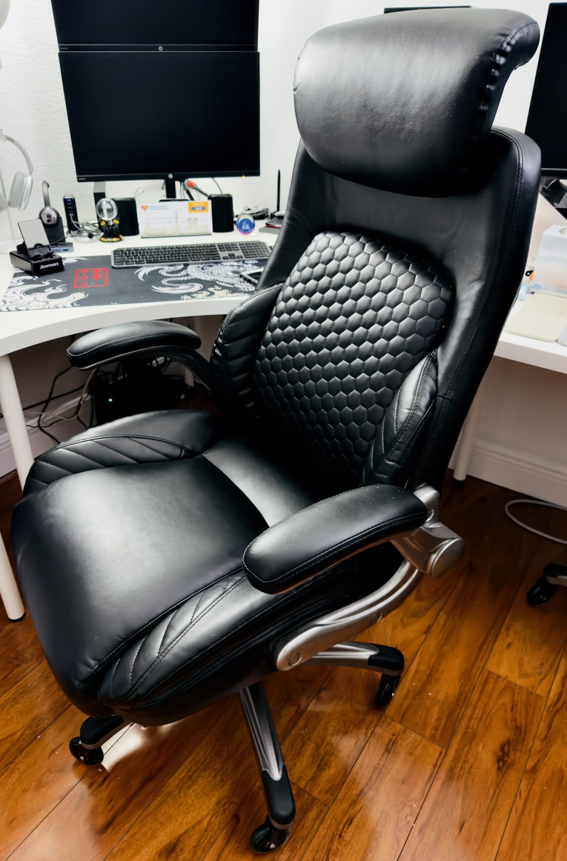 COLAMY Office Ergonomic Desk High Back Executive Chair with Pop-Out Lumbar Support, Upgraded Casters, Adjustable Headrest, Flip-Up Arms, Leather Home with Thick Cushion for Comfort - Black customer photo 2